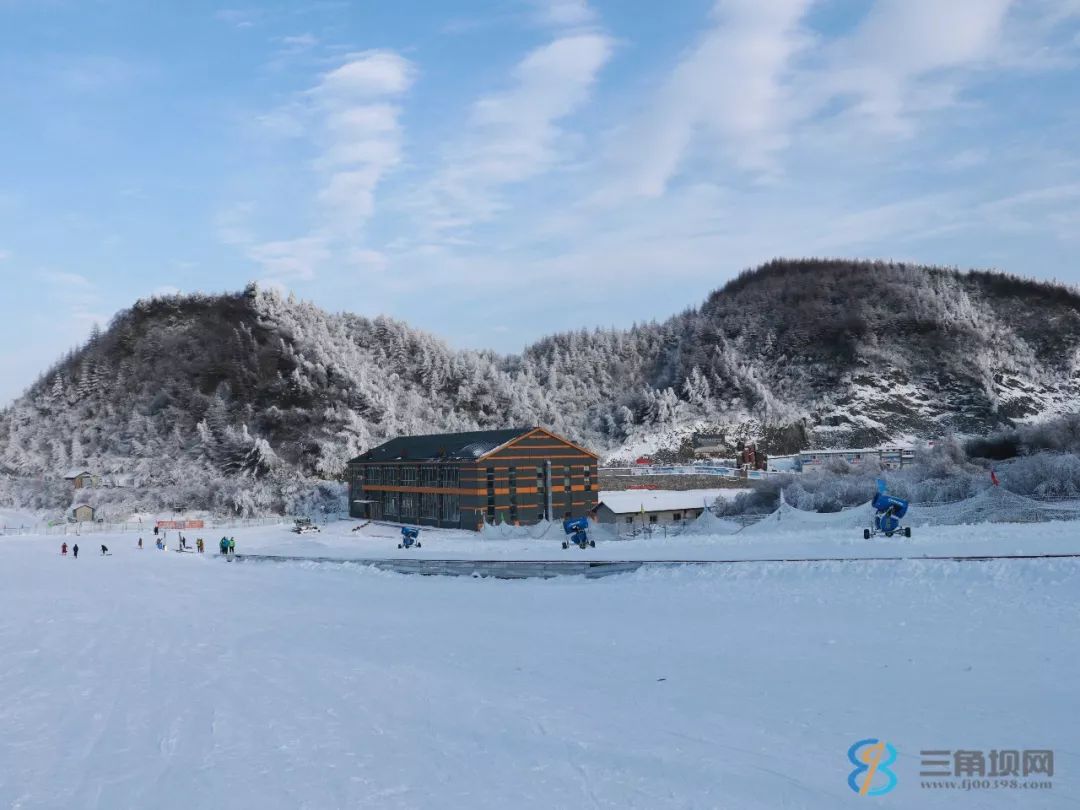 茅草坝滑雪场超值滑雪套餐来了,给你一个非凡愉悦的滑雪之旅!