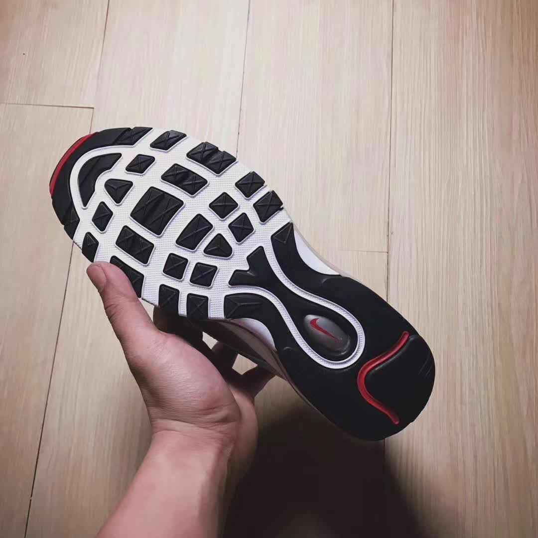 高仿公司级的nike air max97银子弹是真气垫