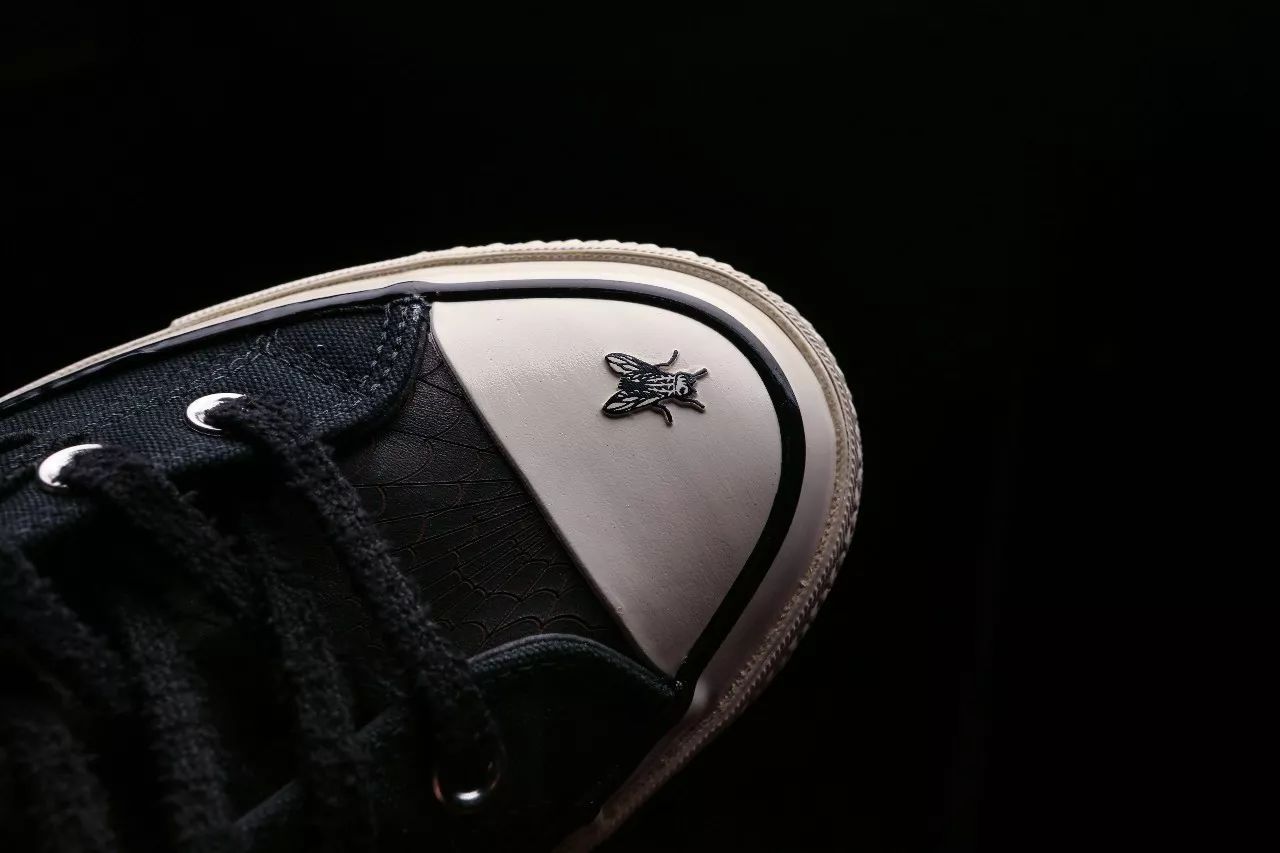 蜘蛛logo奢侈品牌鞋子图片
