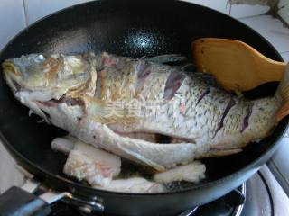 淡水魚怎麼燉好吃鯉魚怎麼做沒有土腥味