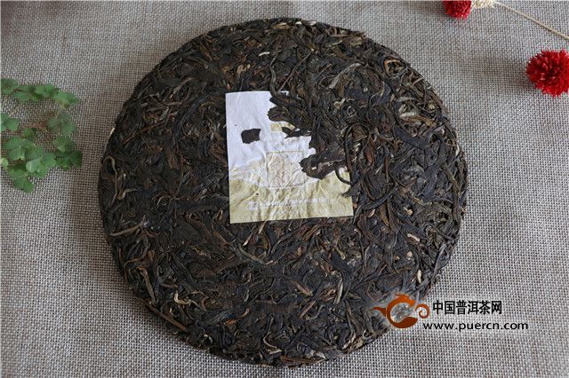 普秀2018年生肖茶忠贯长空:以藏獒之忠,传递茶之坚守