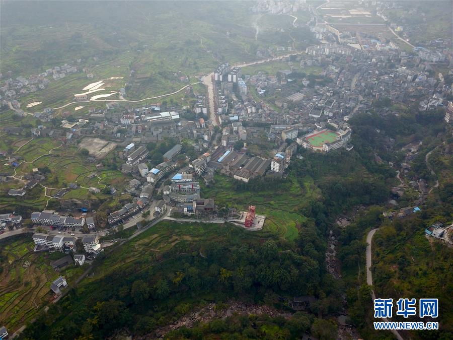 坐落於重慶市綦江區的東溪古鎮,建鎮歷史已有1300多年,是一處富有