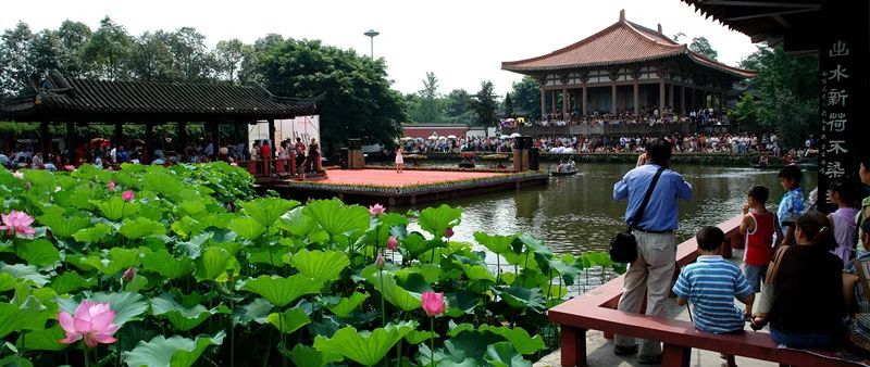 望叢祠賽歌會值得n創智公園郫都這座城有著豆瓣之鄉,蜀繡之鄉,盆景之