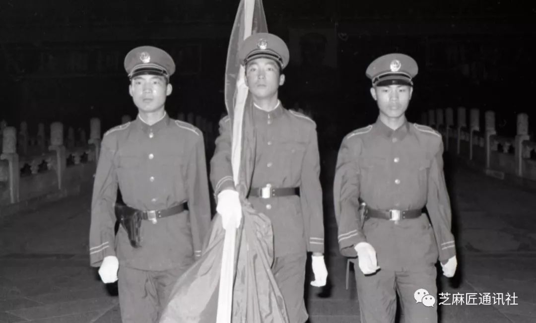 七十年代武警服装图片