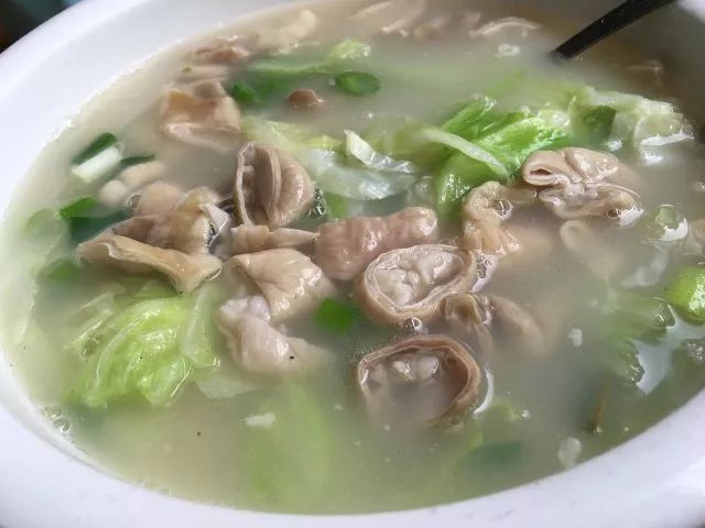 名字霸氣環境瓦塔味道還行的一家飯店