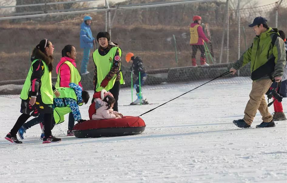 元氏县无极山滑雪场图片