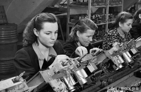 前苏联纺织姑娘图片图片