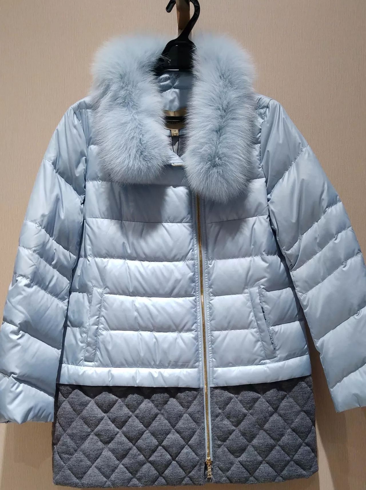一口价:700元羽绒服全场满1000减100凯莉米洛是南京本土企业品牌,其
