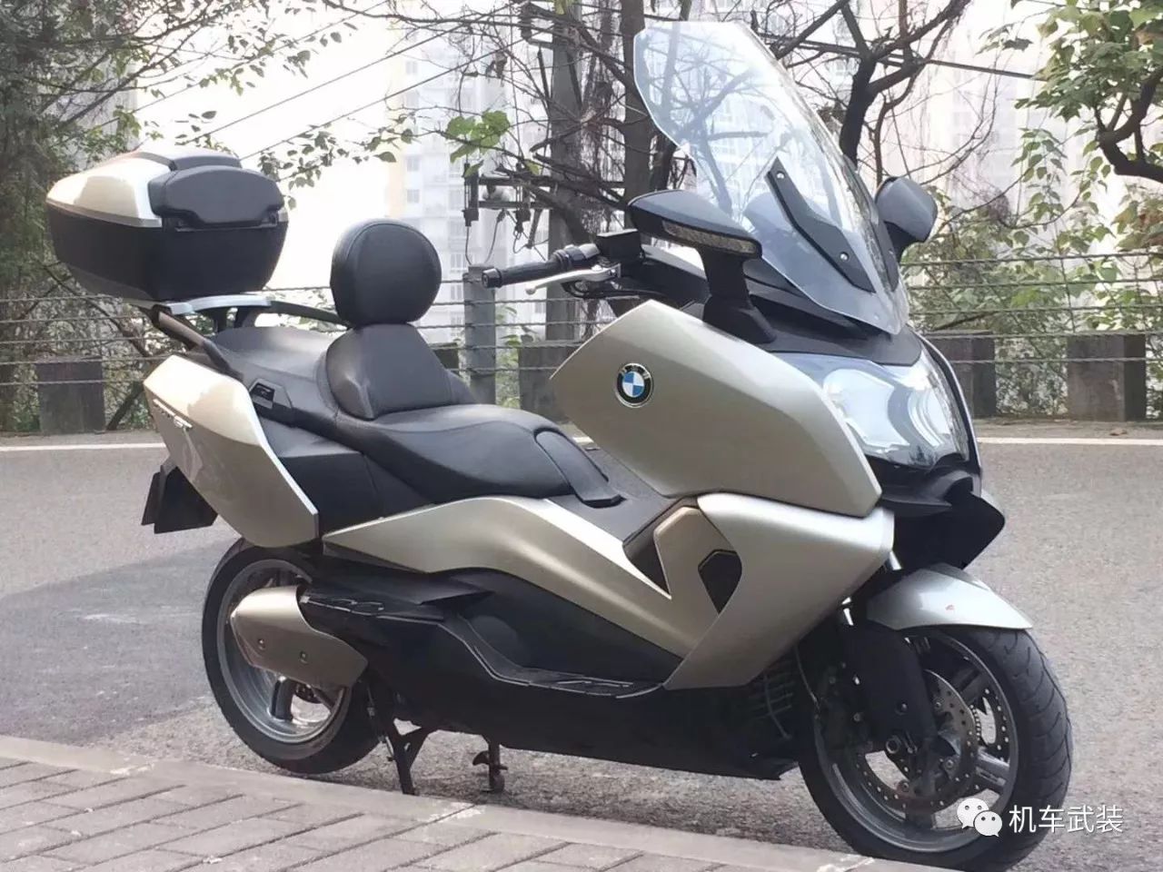 [ 機武寄售 ] 寶馬 c650gt,帶靠背尾箱._搜狐汽車_搜狐網