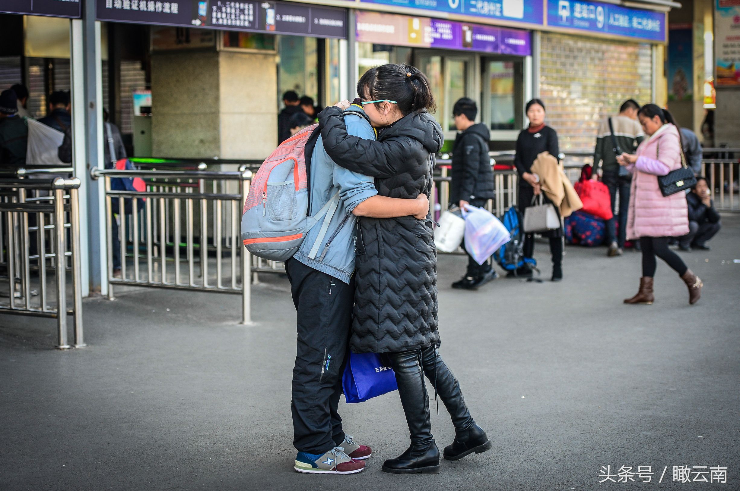 恋人离别图片图片