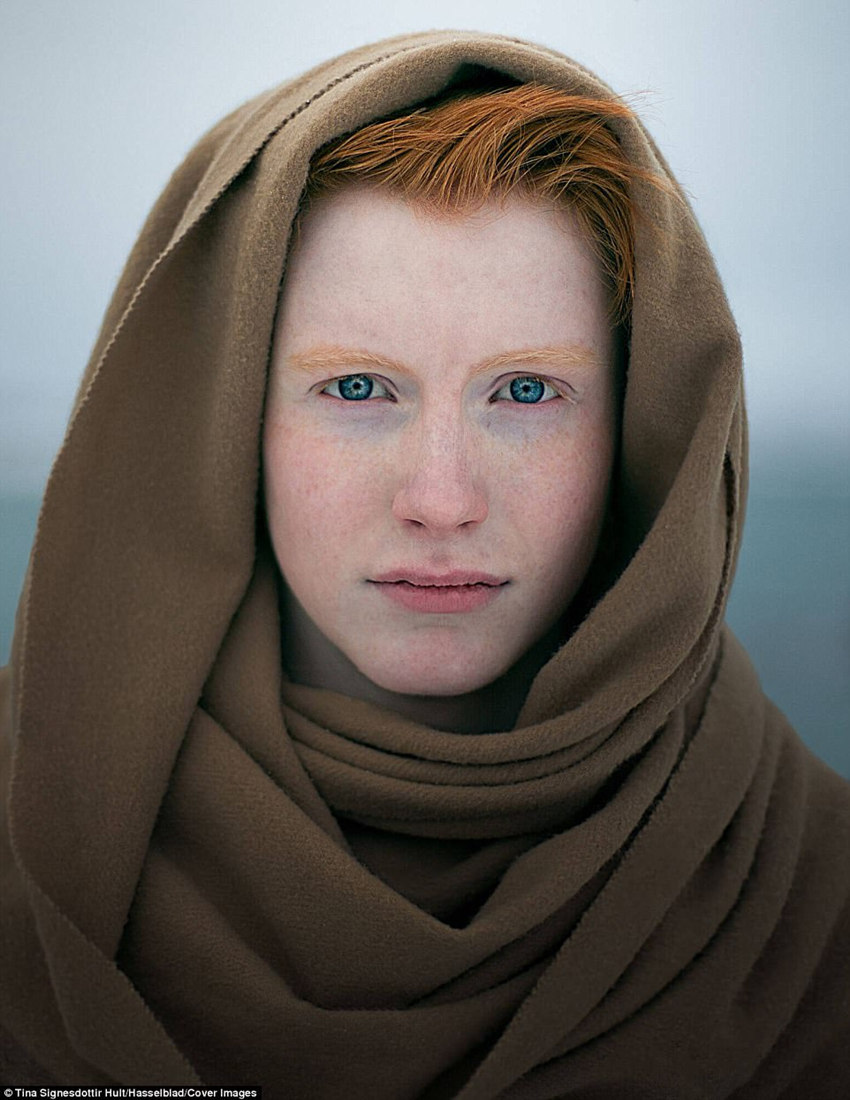 肖像类:挪威摄影师tina signesdottir hult拍摄的红发挪威女子