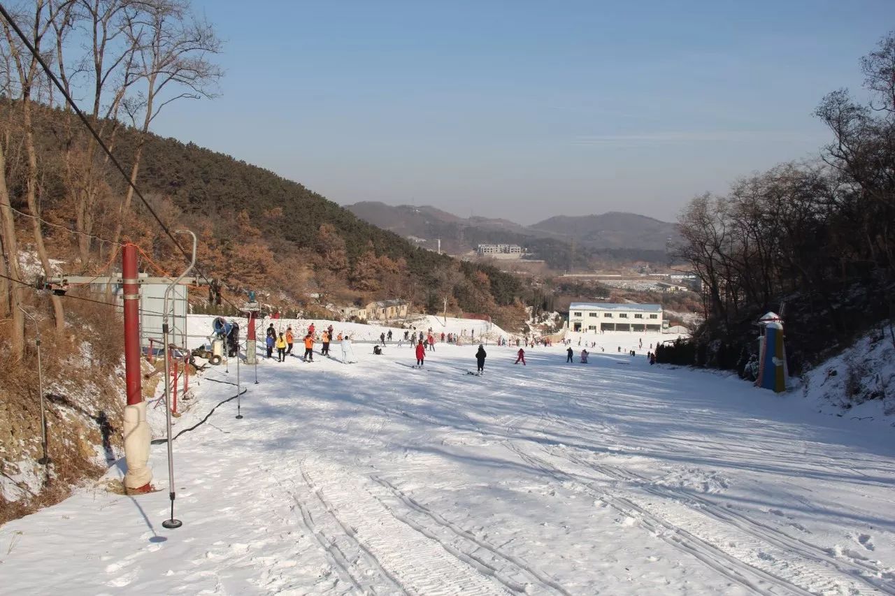 烟台勃朗滑雪场图片