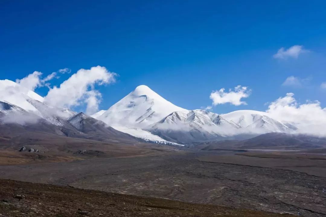 玉珠峰