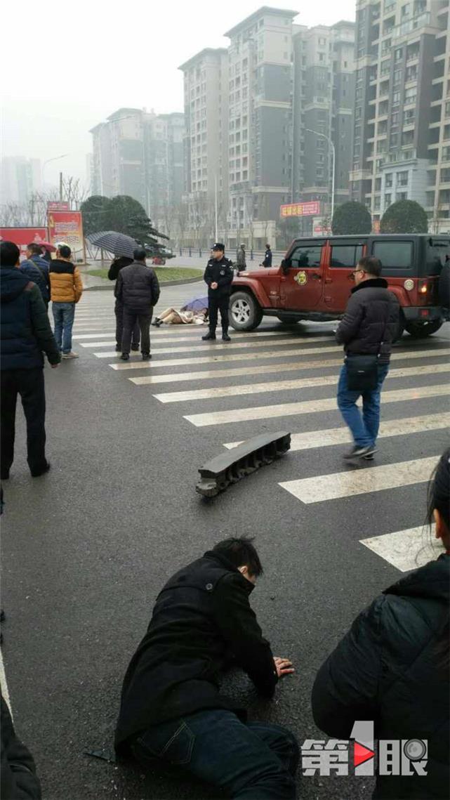 重庆南坪车祸事故图片