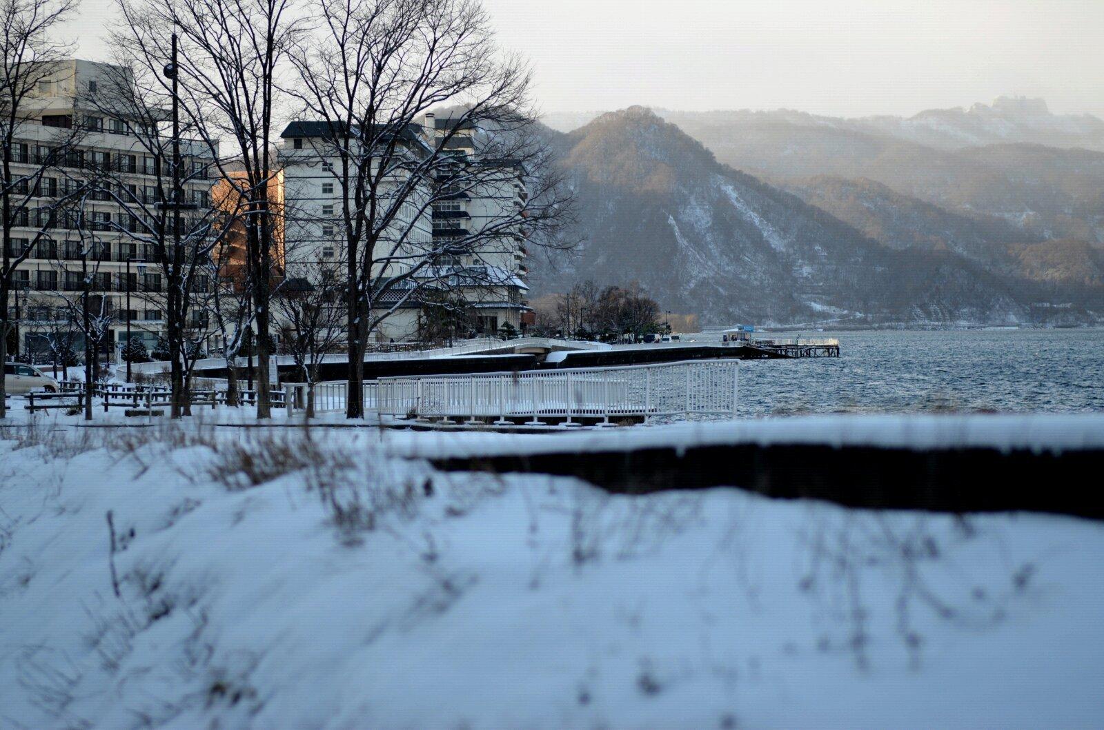 雪鄉宰客,導遊打人,日本雪景遭破壞,哪裡還可以看雪?