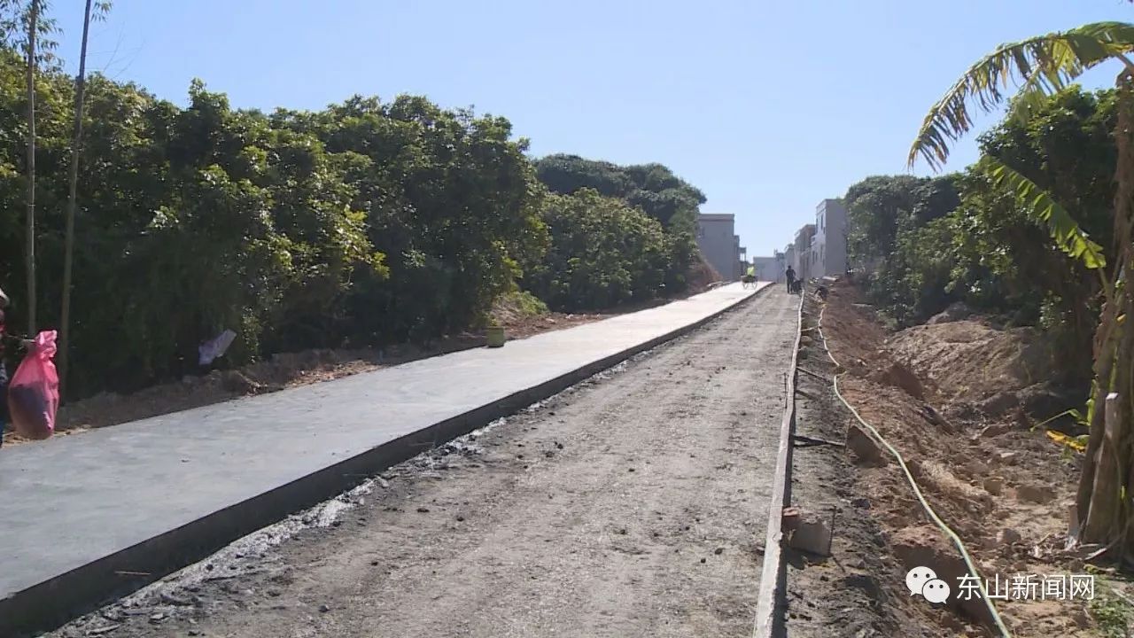 點贊村村通全縣最後一個自然村通上進村水泥路