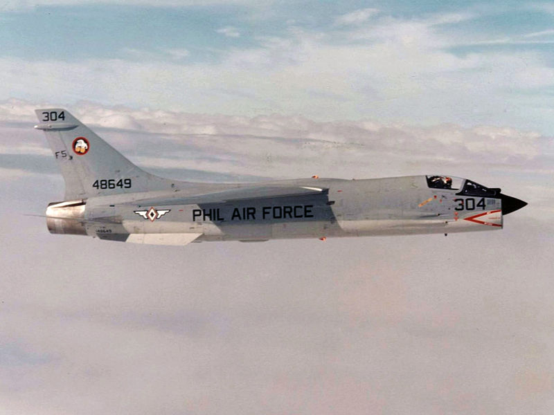 f8战机图片