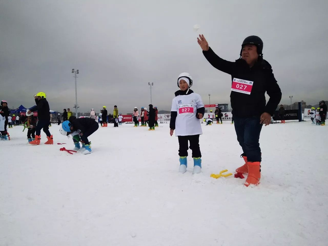 喜訊祝賀延安國際滑雪場2018世界雪日暨國際兒童滑雪節圓滿成功