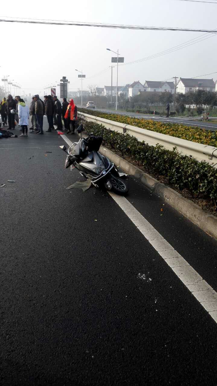 沂水车祸第一资讯图片