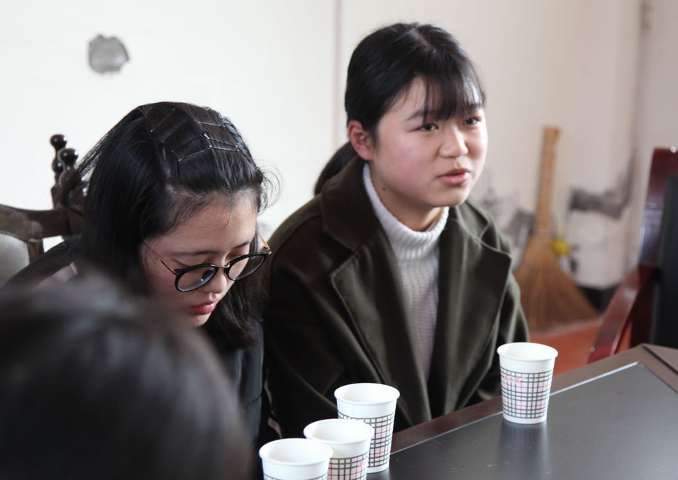 今日兩地牽手明日結伴同行北京市第三中學考察閬中教育並開展結對活動