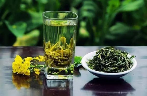 【茶葉小知識】綠茶,紅茶,白茶,黃茶,青茶,黑茶,這下終於懂了!