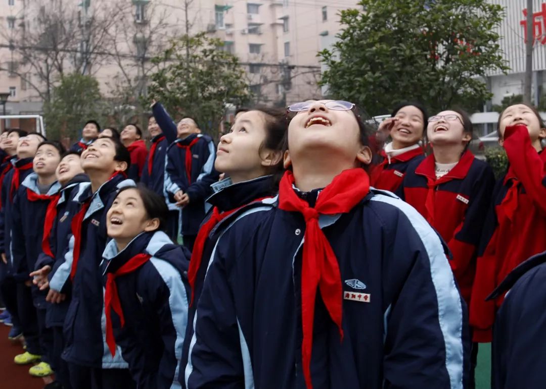 上海洵阳中学图片