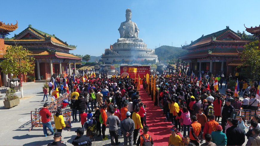 千年佛道場東莞觀音山,其觀音開庫活動是嶺南地區最具影響力的祈福