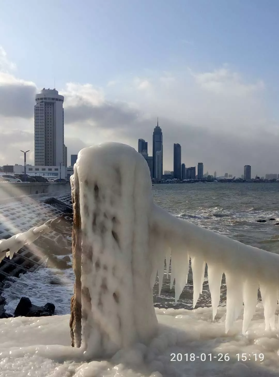 烟台暴雪图片