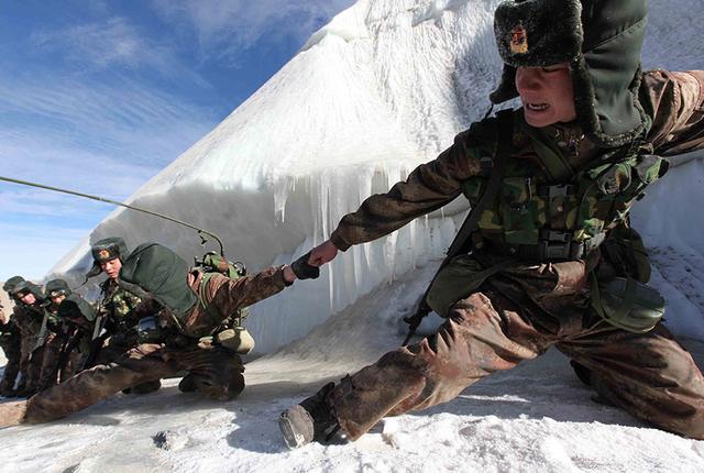 國防部:向為國戍邊的邊防軍人致敬