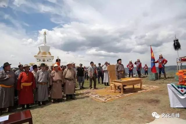 蒙古族民俗蒙古族祭天最虔诚地祈求腾格里的庇佑