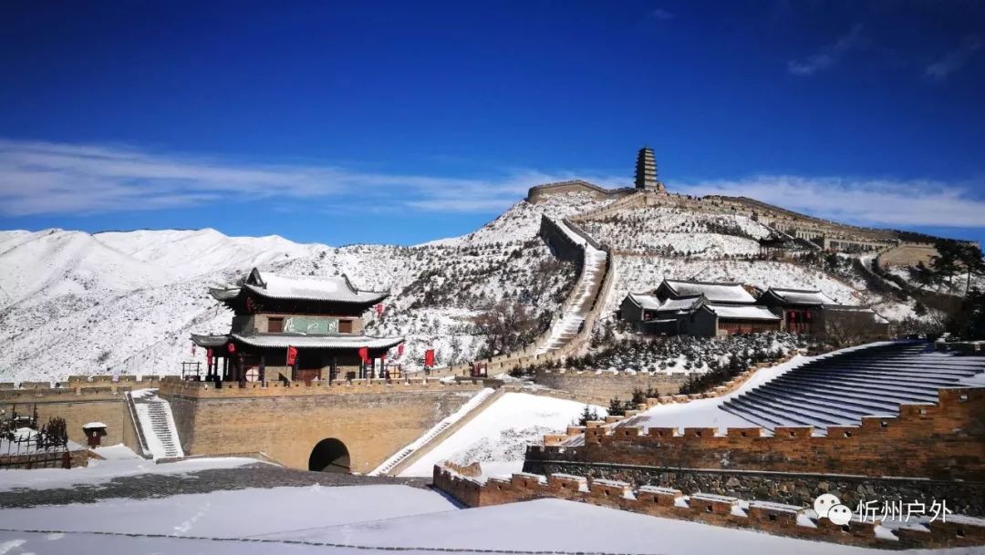 雁门关雪景图片