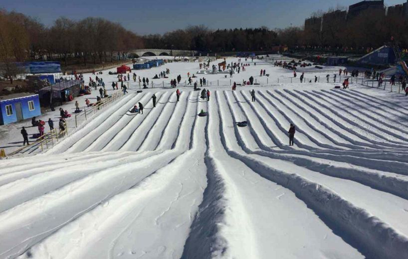 保定植物园滑雪场图片