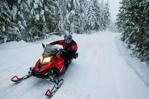 离石千年里景区滑雪场图片