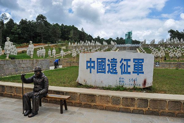 中国的烈士陵园里埋着日本人,看过的人却都叫好