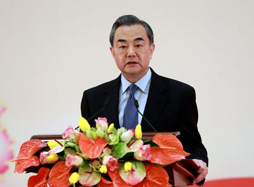 王毅部长在外交部2018年新年招待会上的致辞(全文)