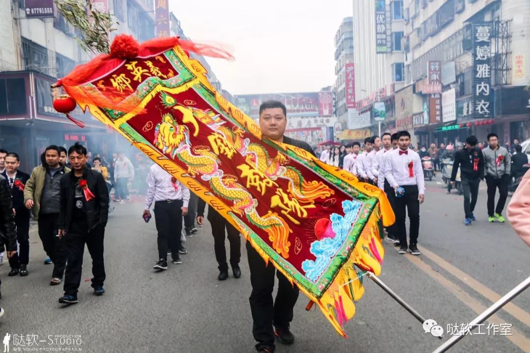 大型峽山街道義英鄉恭迎玄武山佛祖民俗活動航拍多圖視頻