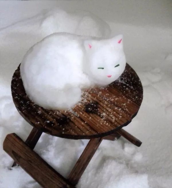 龙猫雪人怎样堆教程图片