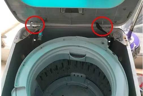 洗衣机盖板弹簧安装图图片