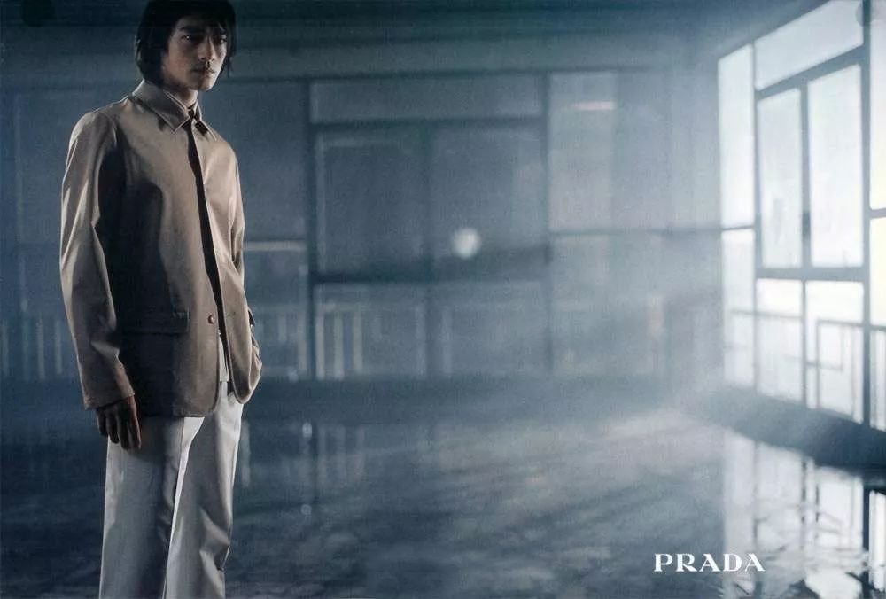 金城武為1998年春夏prada男裝全球形象代言prada mens 2012秋冬系列