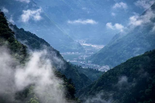 好不容易下场雪何不到南宝山木梯羌寨看童话世界里的雪景