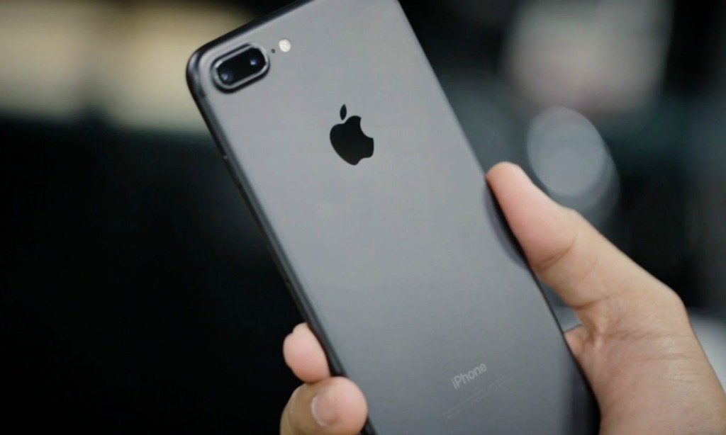 苹果官方宣布召回部分iPhone7 看看你的手机中招没？