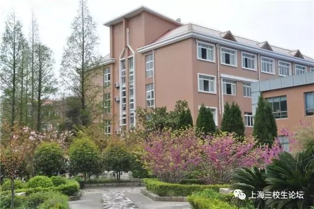 上海商学院杨浦校区图片