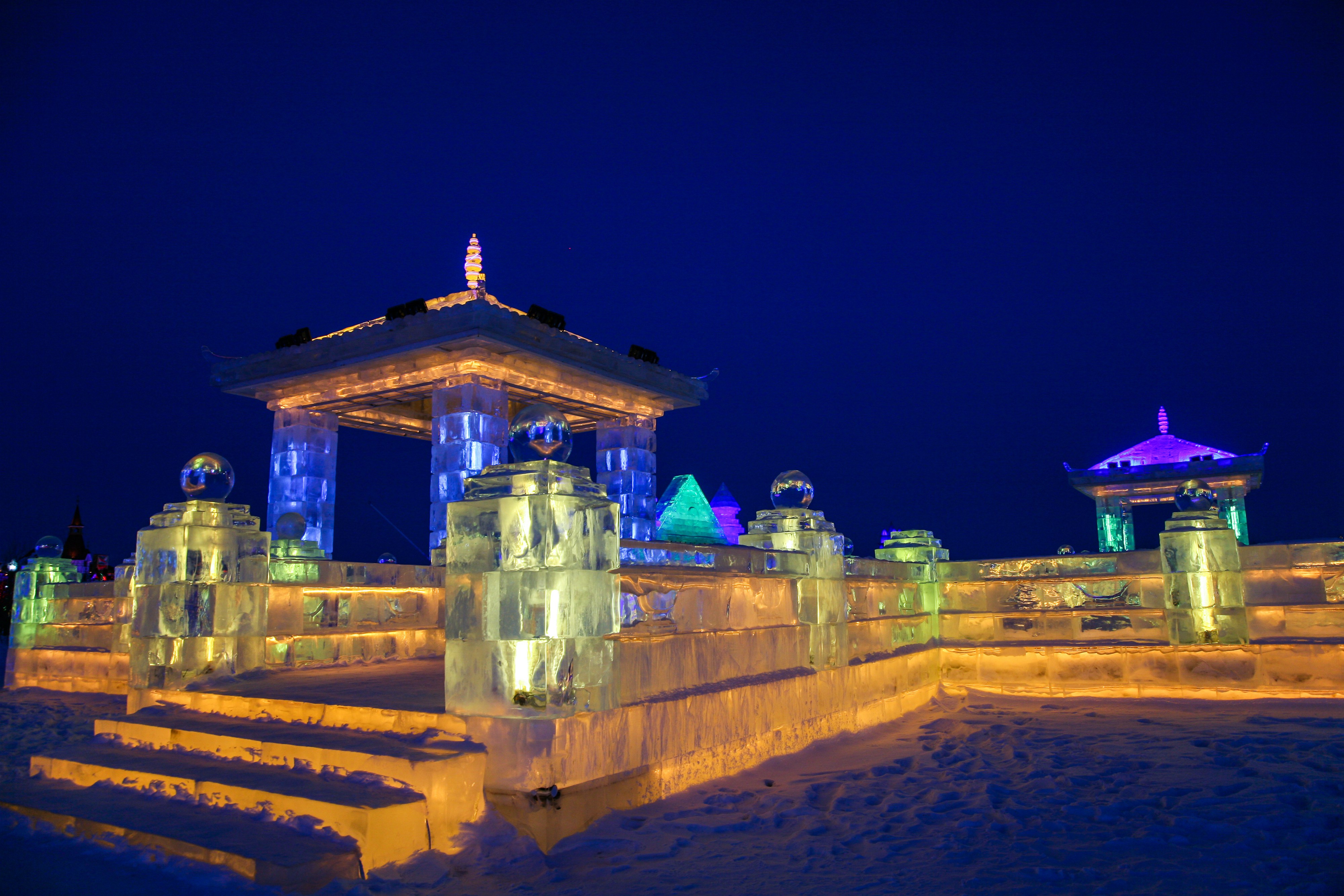 呼兰河口欢乐冰雪世界图片