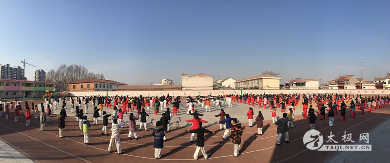 武術進校園溫縣在行動張保忠太極武院南張羌小學太極拳推廣中心揭牌