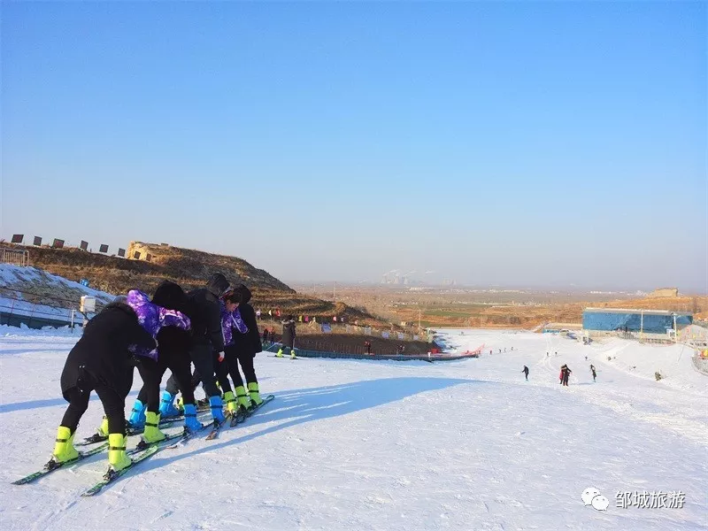 邹城绿鑫春滑雪场图片