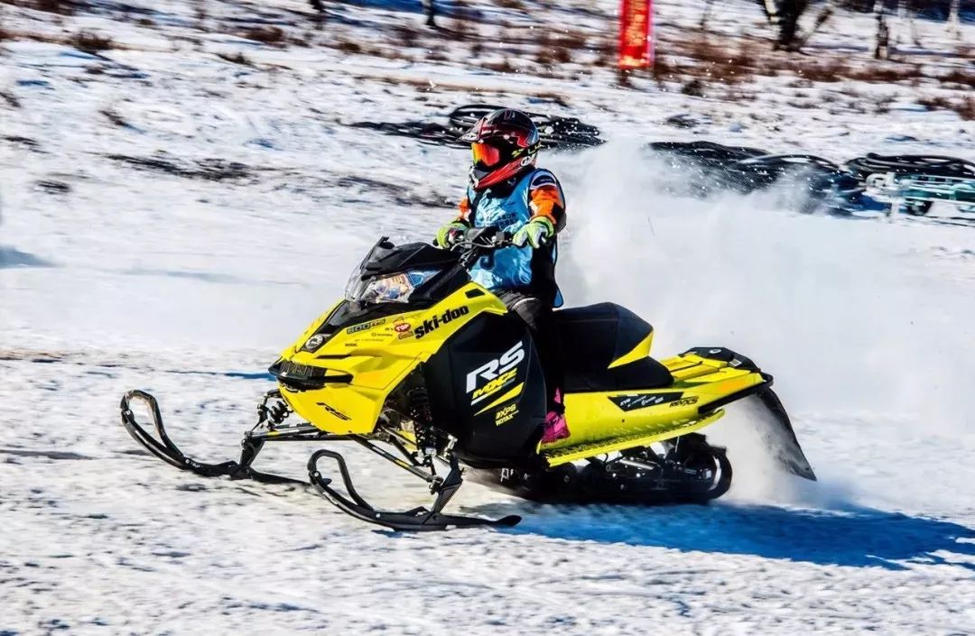 top1賽事全國雪地摩托越野錦標賽top1冠軍車手勢不可擋