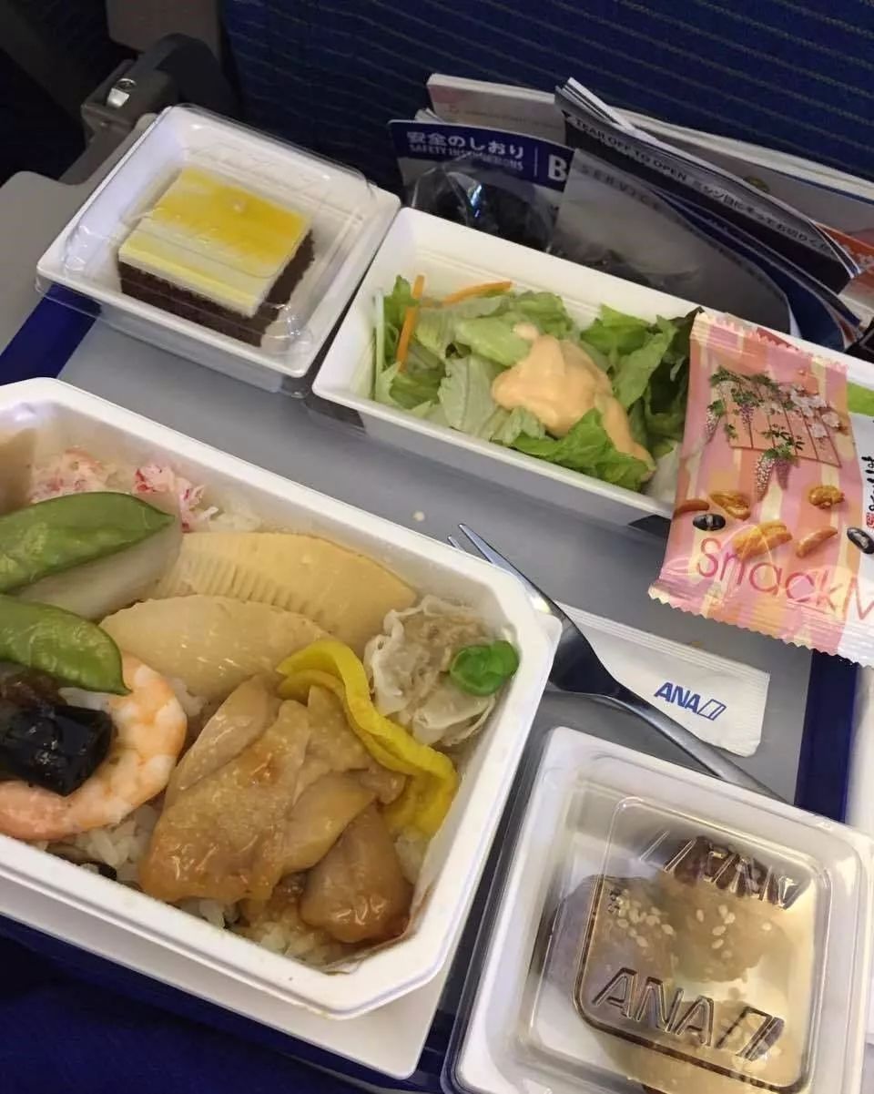 日本的飛機餐製作過程精細程度堪比米其林各種各樣美味的航空餐有哪些