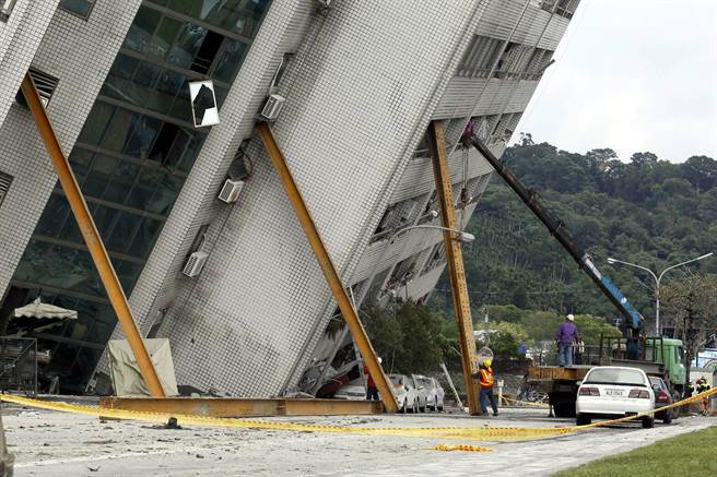 花莲地震遇难者增至10人:其中有4人确认为陆籍女子