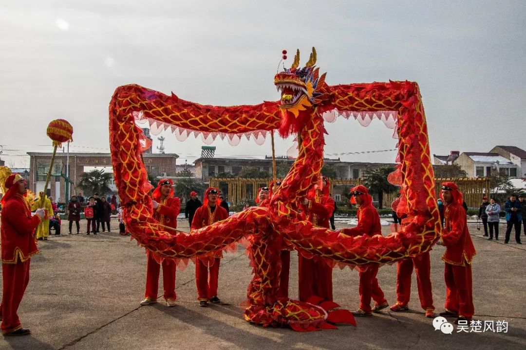 石塘龙灯先睹为快!肥东石塘群众文化艺术中心特举办2018春节大型灯会.