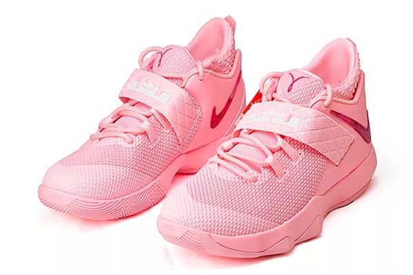 亚新体育【现已发售 nike basketball kay yow 乳腺癌主题